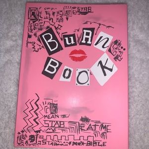 Too Faced Makeup - Mean Girls Burn Book Palette Too Faced Makeup - Mean Girls Burn Book Palette
